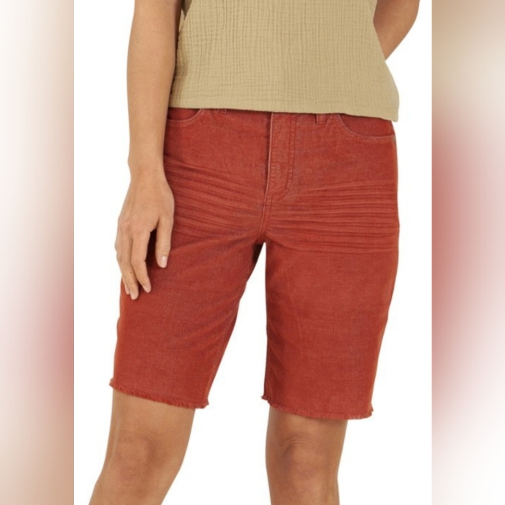 Carve Designs Oahu High Rise 10" Corduroy Shorts